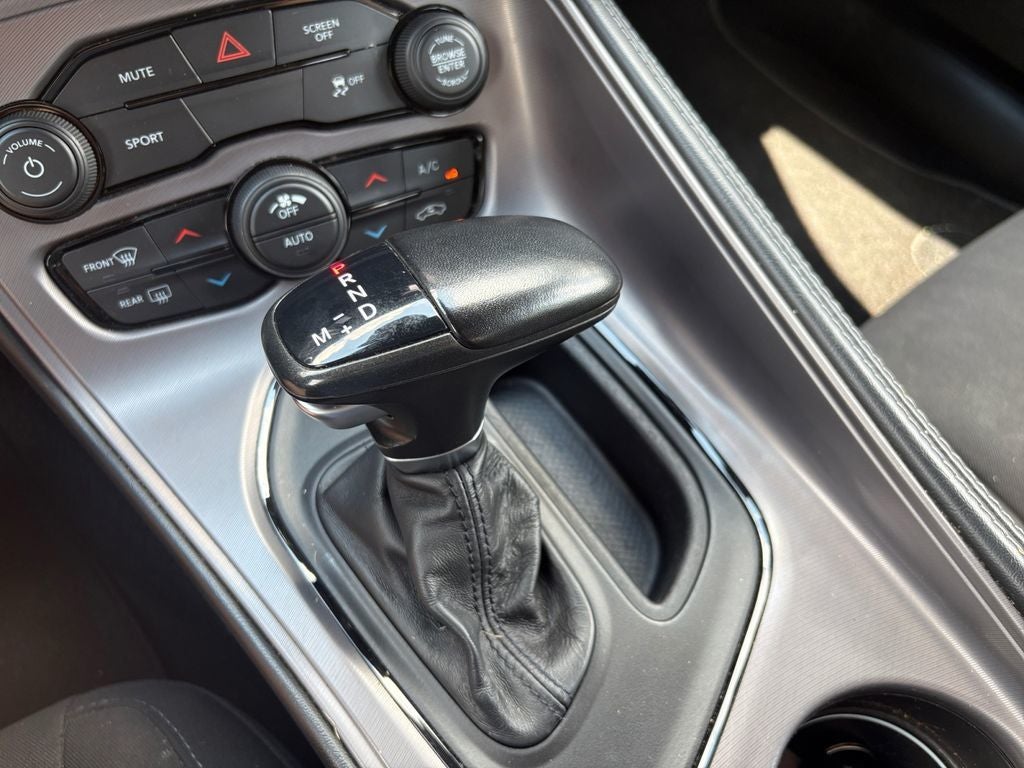 2023 Dodge Challenger SXT