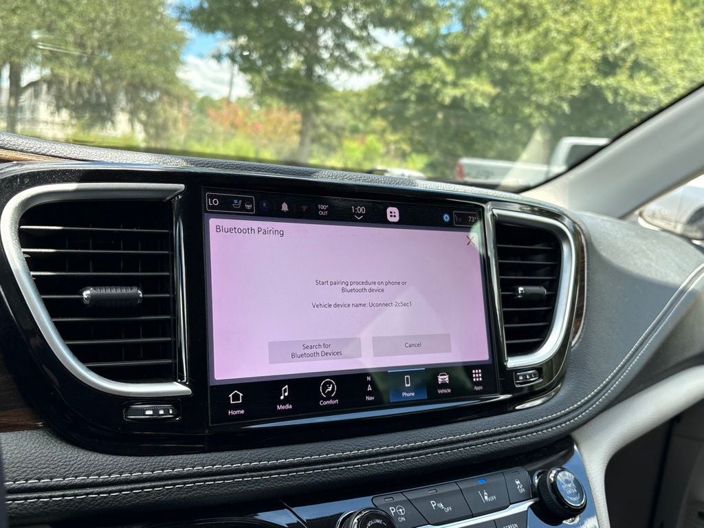2023 Chrysler Pacifica Hybrid Limited