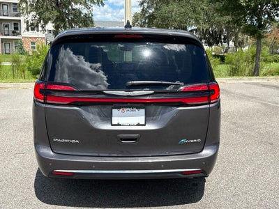 2023 Chrysler Pacifica Hybrid Limited