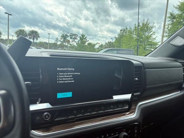 2025 Chevrolet Silverado 2500HD 4WD Crew Cab Standard Bed LT