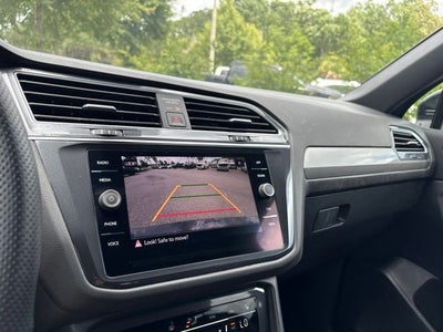 2022 Volkswagen Tiguan 2.0T SE R-Line Black