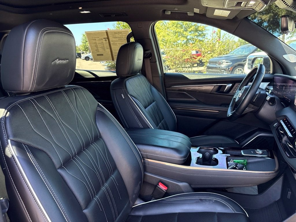2025 Buick Enclave Avenir FWD