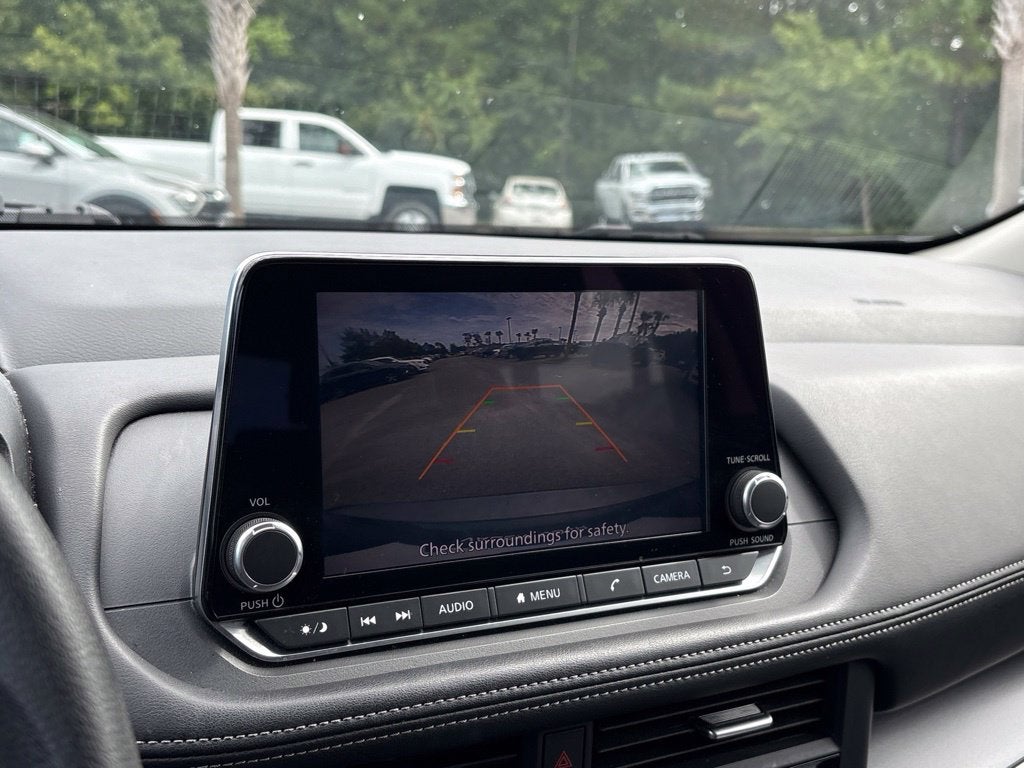 2024 Nissan Rogue SV FWD