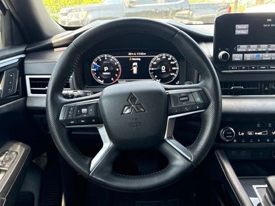 2023 Mitsubishi Outlander SEL Black Edition 2WD