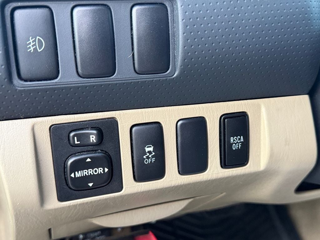 2011 Toyota Tacoma Base V6 (A5)