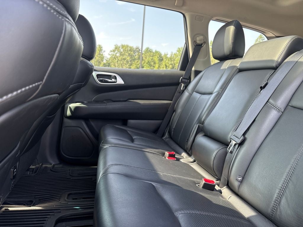 2015 Nissan Pathfinder Platinum