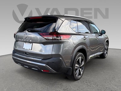 2022 Nissan Rogue SL