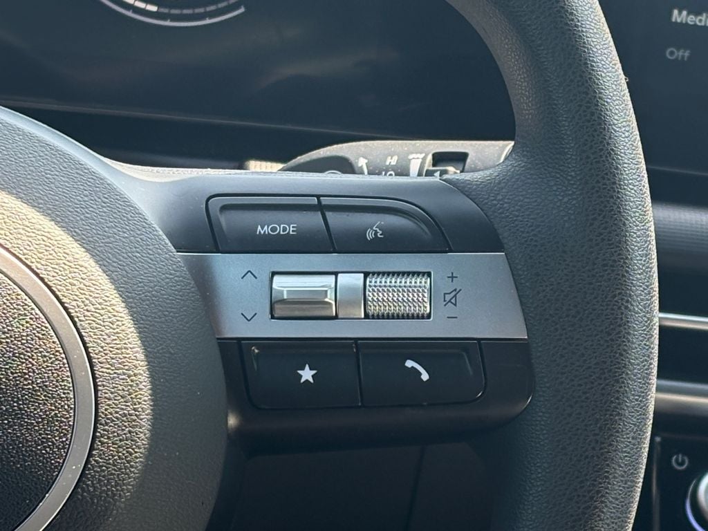 2025 Hyundai Santa Cruz SE