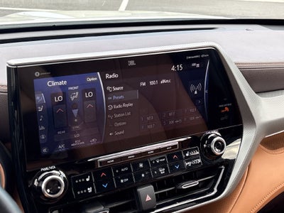 2021 Toyota Highlander Platinum