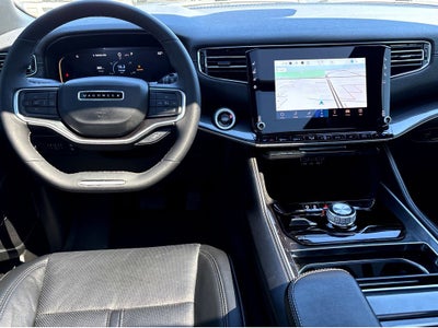 2024 Jeep Wagoneer BASE