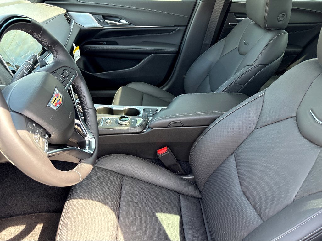 2025 Cadillac CT4 Premium Luxury