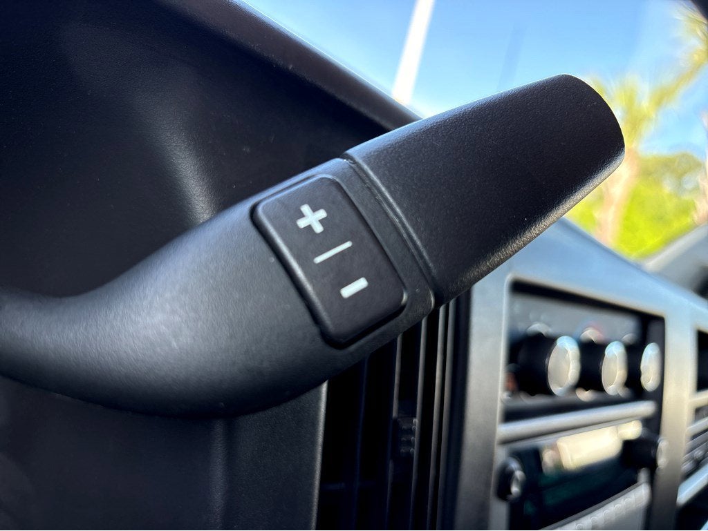 2024 GMC Savana Cargo 2500 Work Van