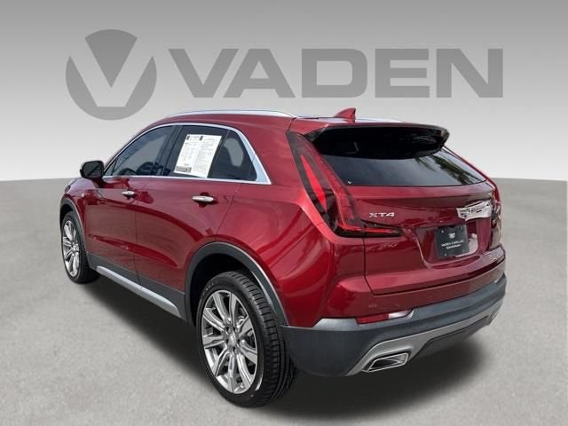 2023 Cadillac XT4 Premium Luxury