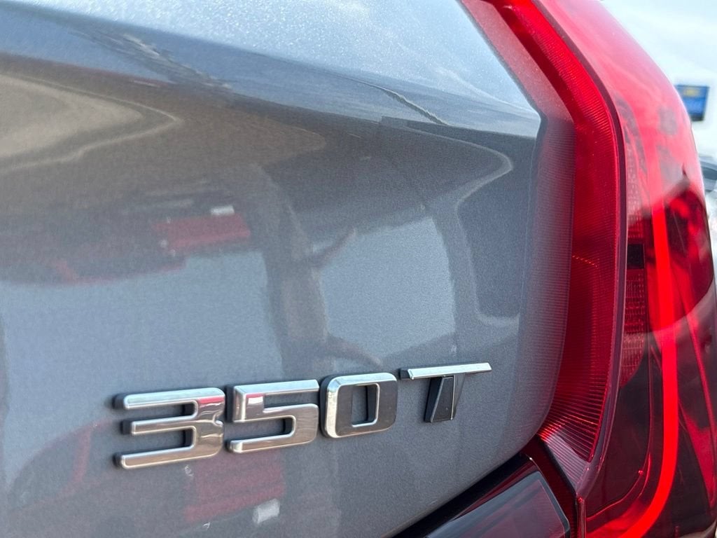 2023 Cadillac XT4 AWD Premium Luxury