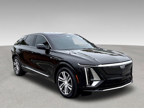 2025 Cadillac LYRIQ Luxury 2