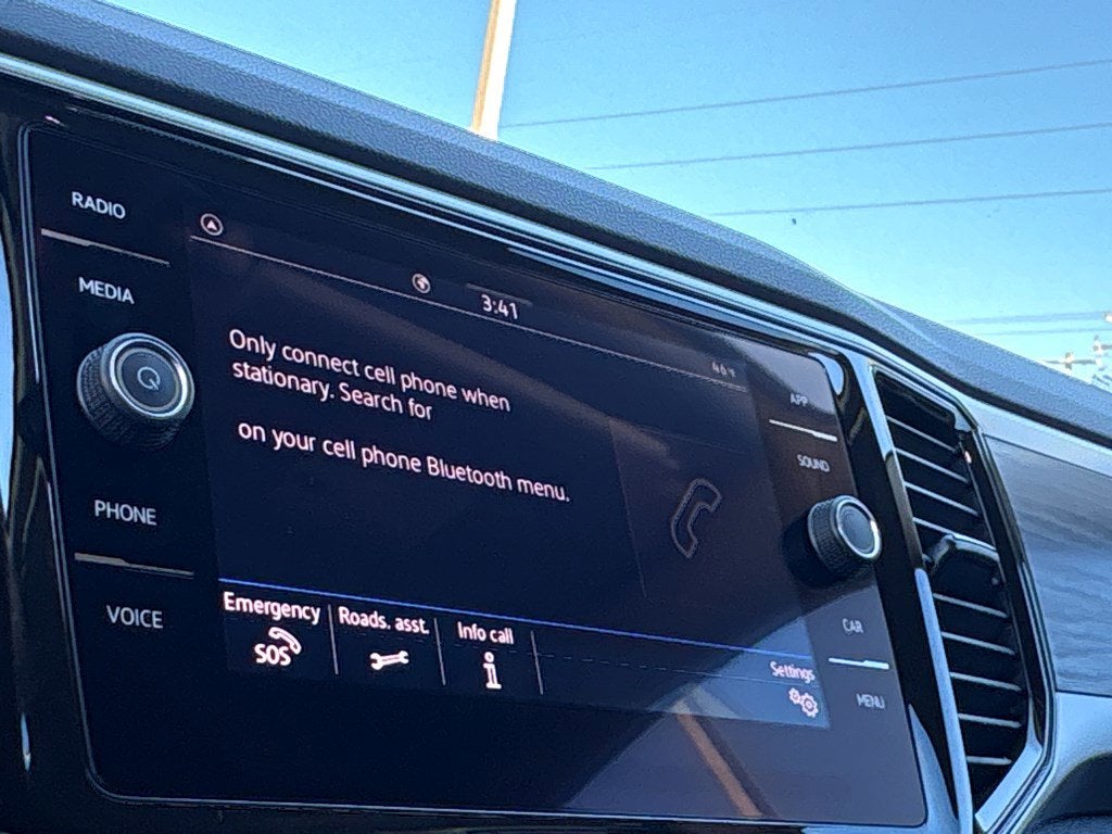 2022 Volkswagen Atlas 3.6L V6 SE w/Technology