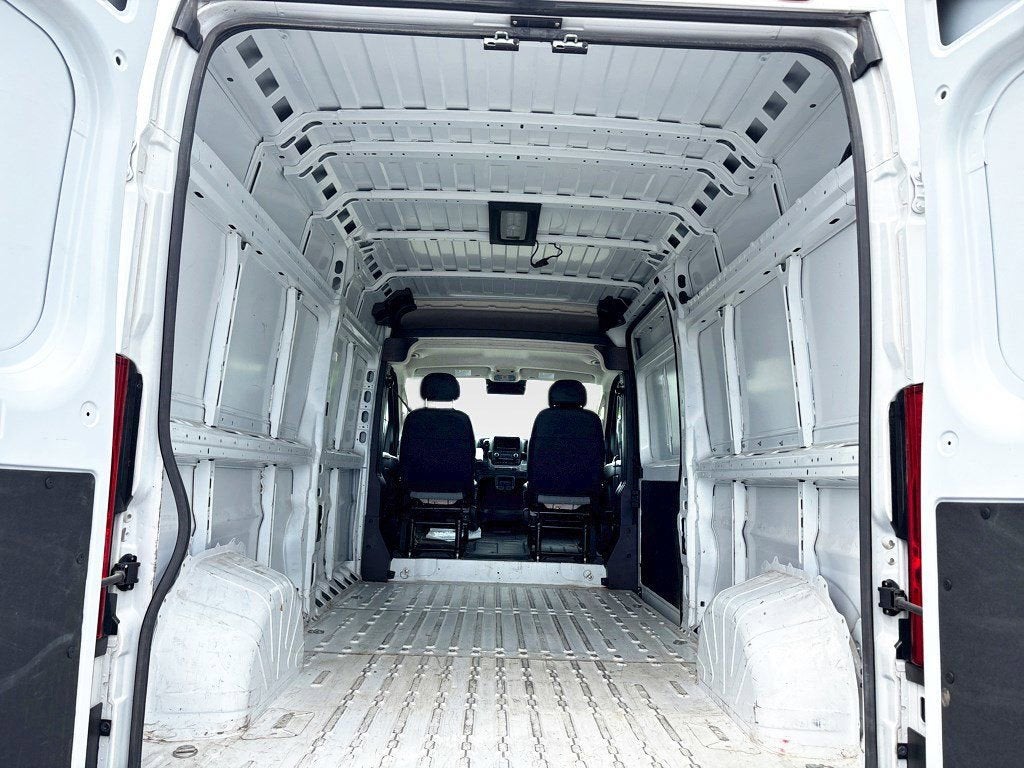 2024 RAM ProMaster Cargo Van Tradesman
