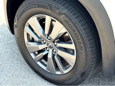 2024 Nissan Pathfinder SV