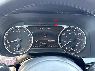 2024 Nissan Pathfinder SV