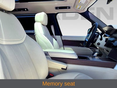 2025 Land Rover Range Rover SE