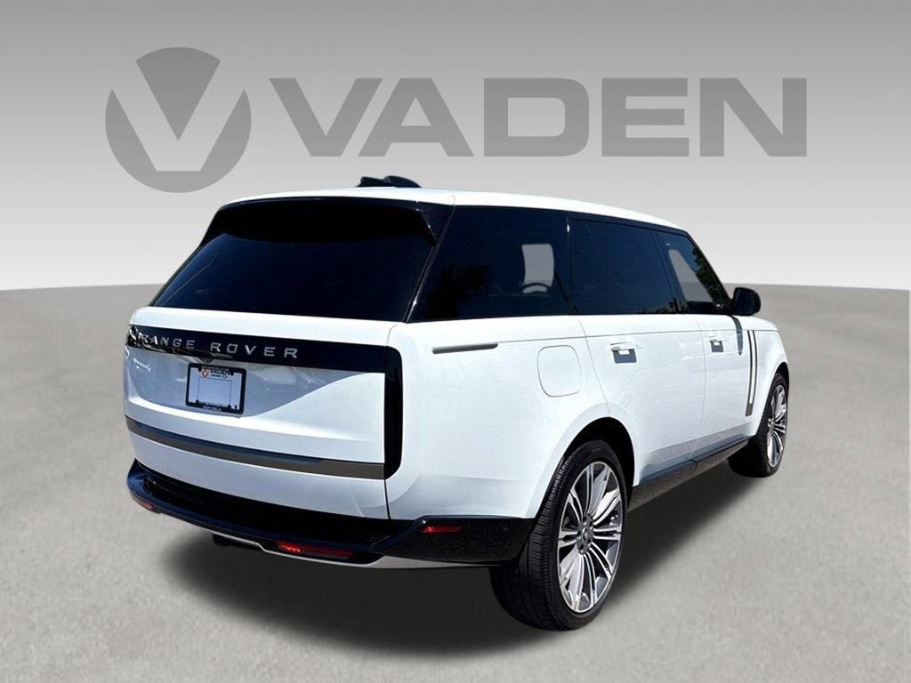 2025 Land Rover Range Rover SE