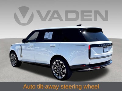 2025 Land Rover Range Rover SE