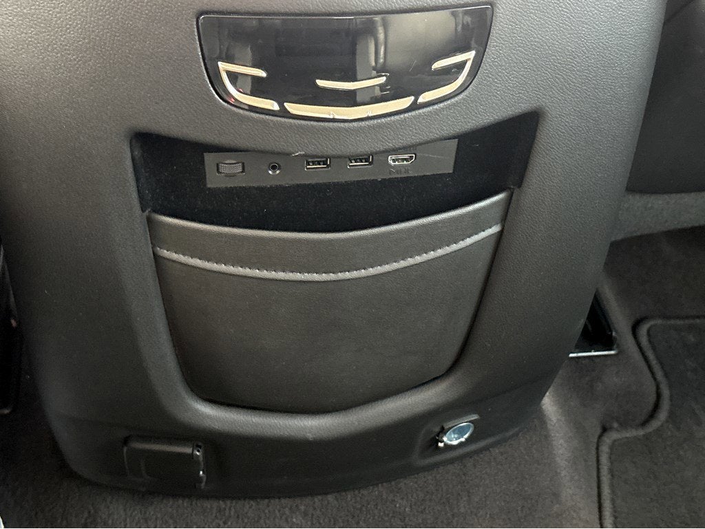 2020 Cadillac Escalade Luxury