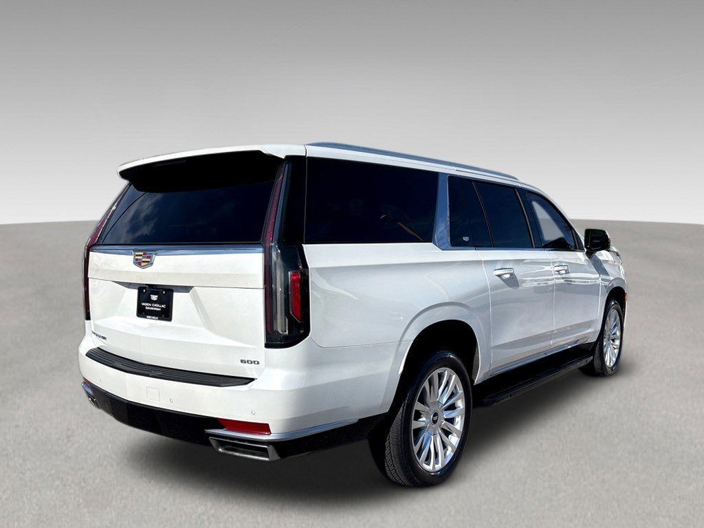 2022 Cadillac Escalade ESV Luxury