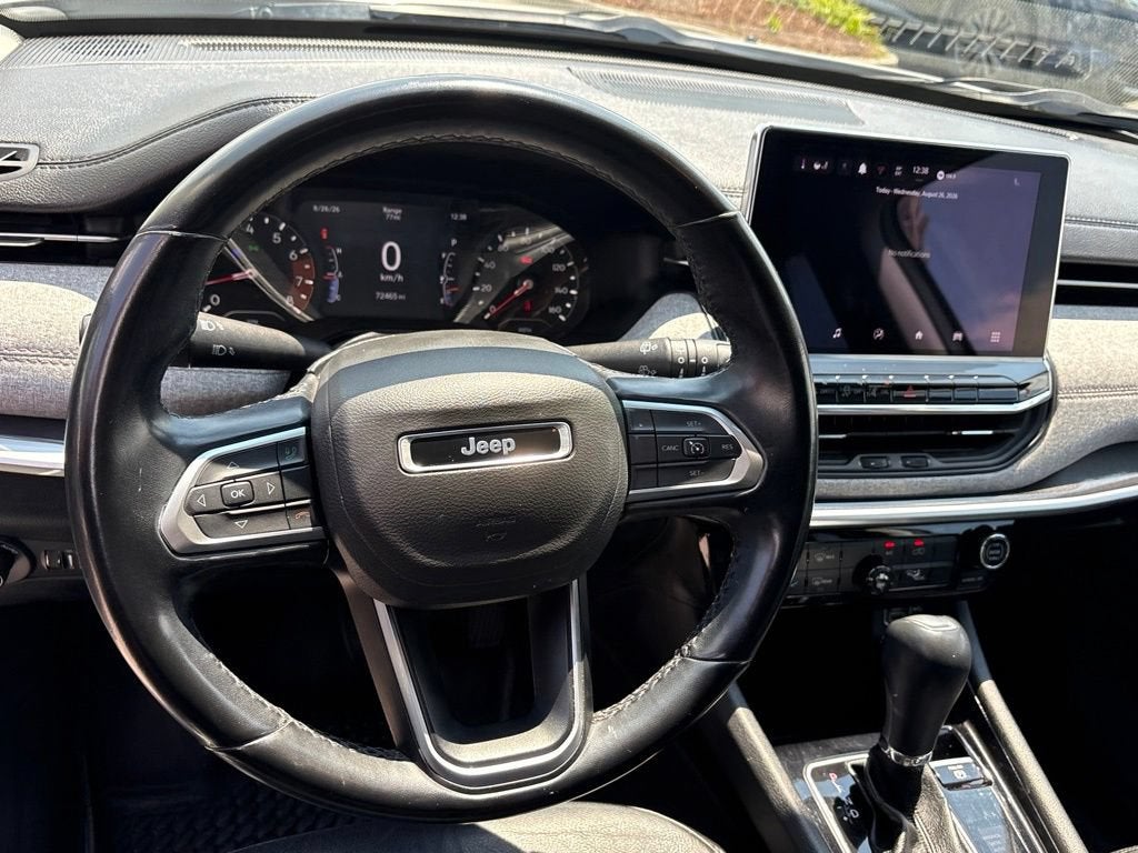 2022 Jeep Compass Latitude Lux