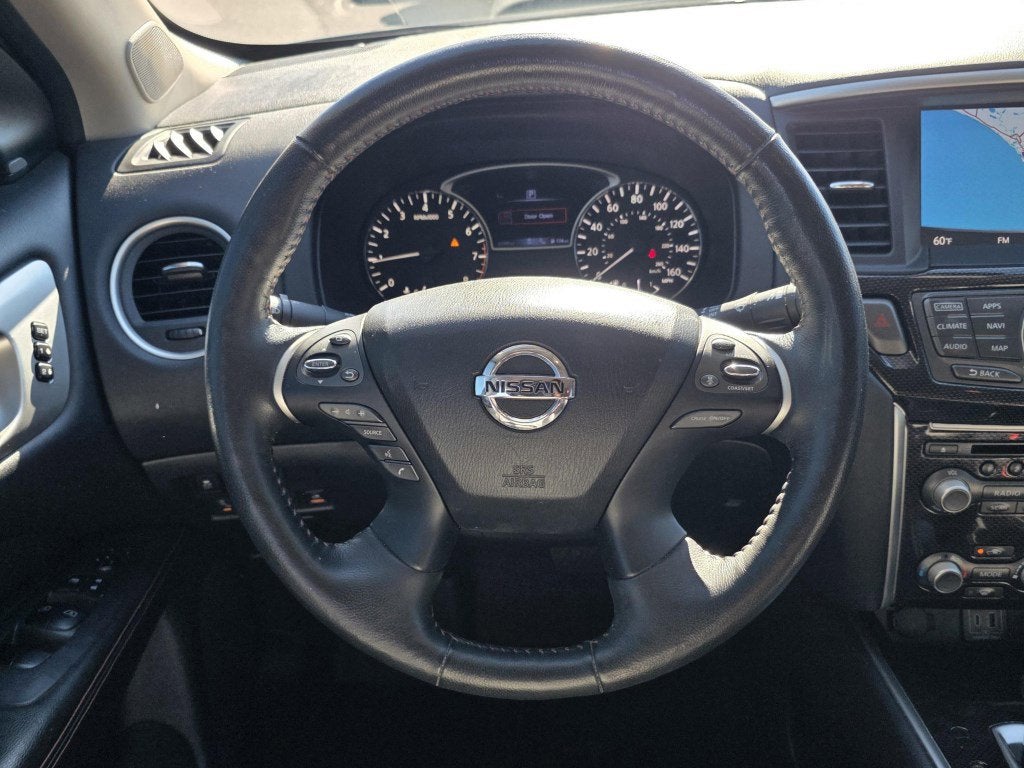 2020 Nissan Pathfinder SL