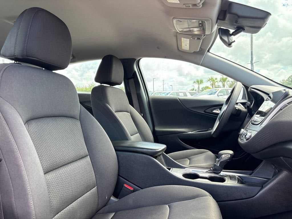 2024 Chevrolet Malibu Base