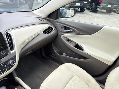 2024 Chevrolet Malibu 2LT