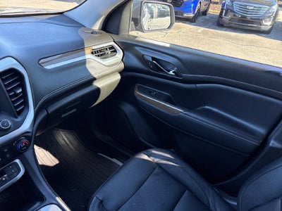 2022 GMC Acadia Base