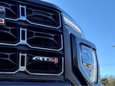 2023 GMC Canyon AT4
