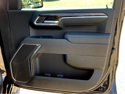 2025 GMC Sierra 1500 SLE