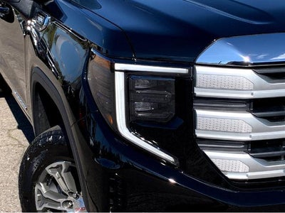 2025 GMC Sierra 1500 SLE