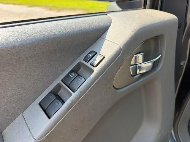 2018 Nissan Frontier SV V6
