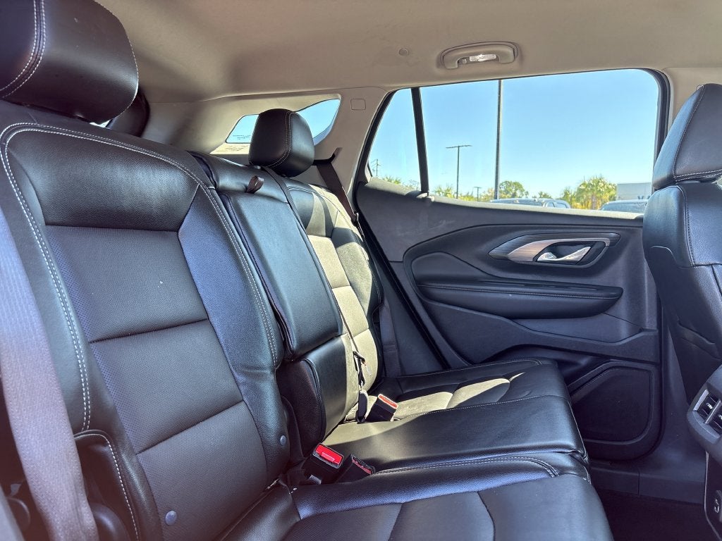 2023 GMC Terrain Base