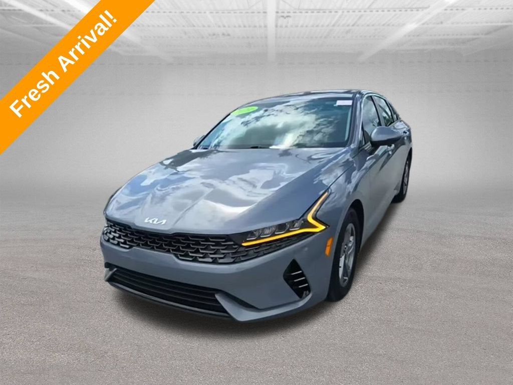 2024 Kia K5 Base