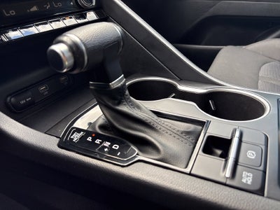 2024 Kia K5 Base