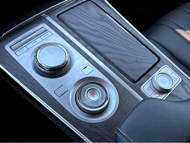 2024 Genesis GV80 Base