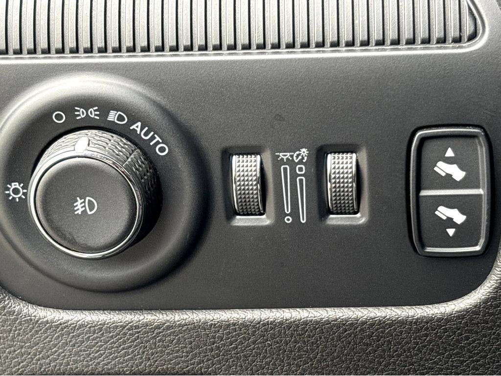 2023 Jeep Wagoneer L Series II