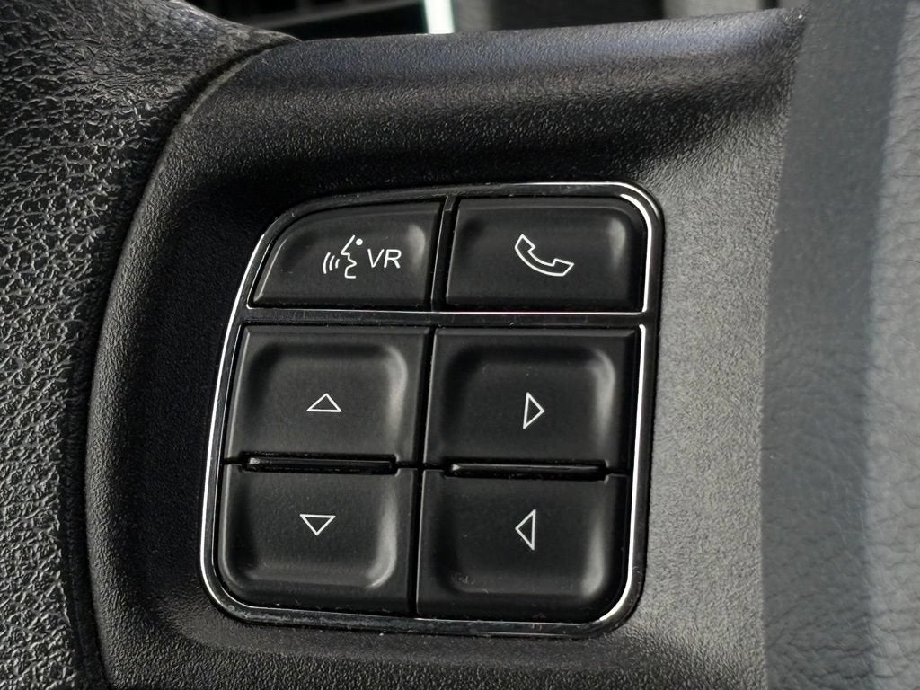 2020 RAM 1500 Classic Base