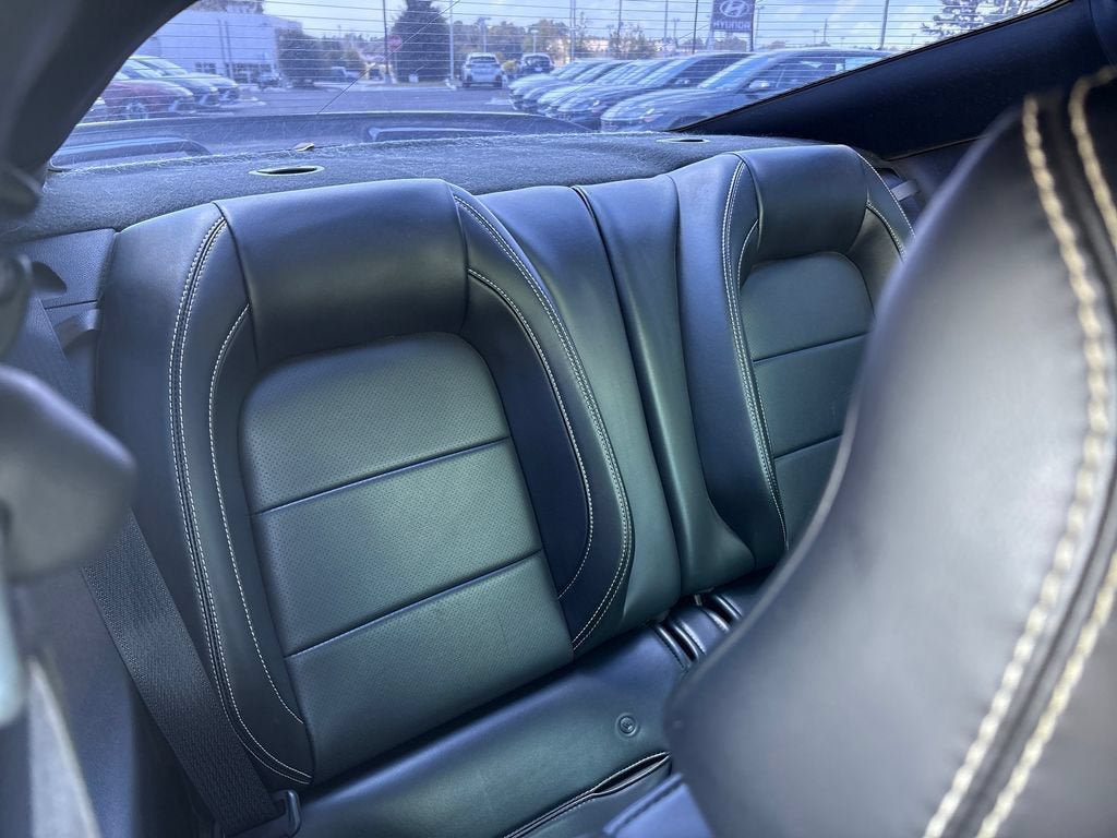 2015 Ford Mustang Base