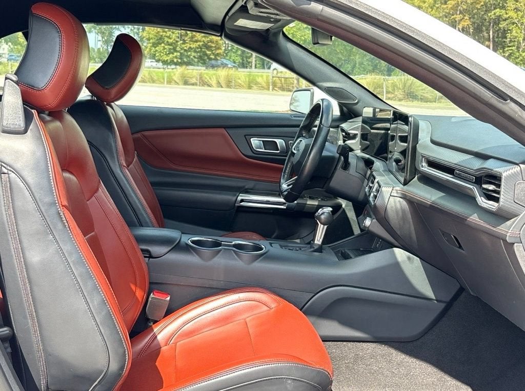 2024 Ford Mustang Base