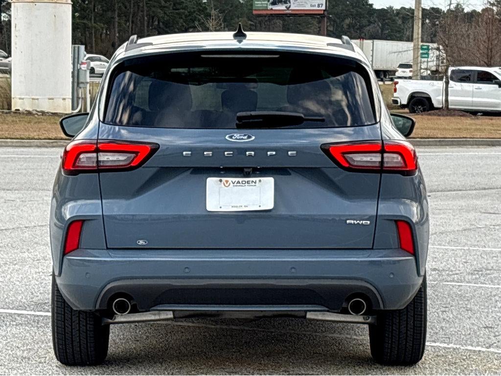 2025 Ford Escape ST-Line Elite