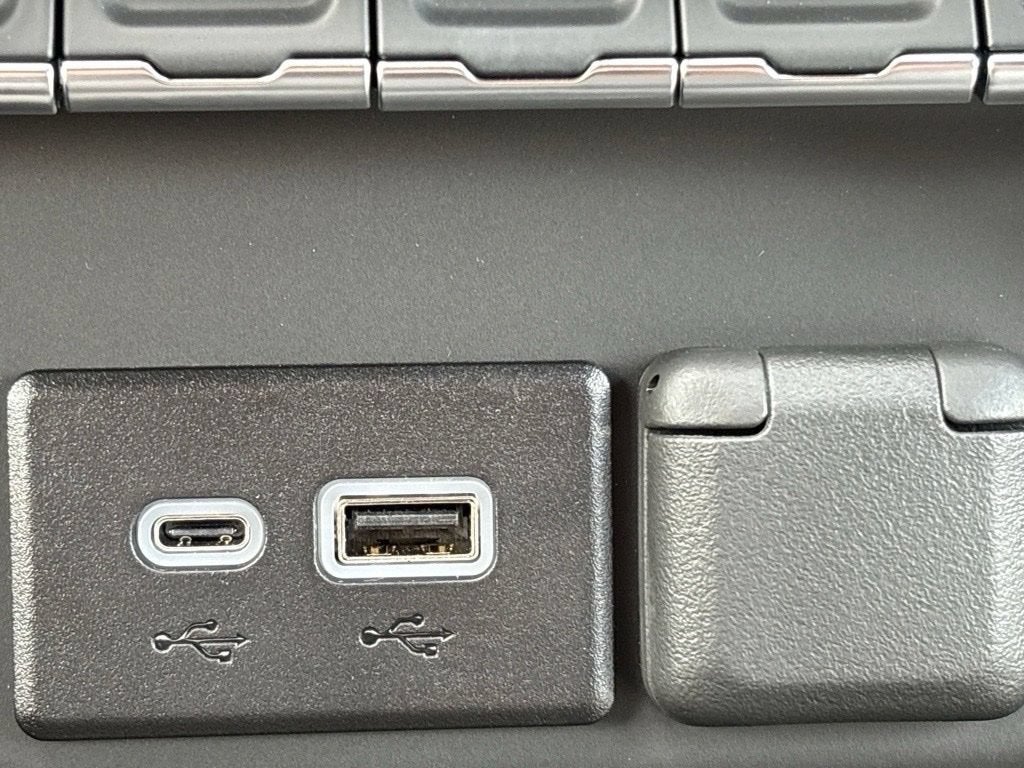 2025 Chevrolet Silverado 1500 Base