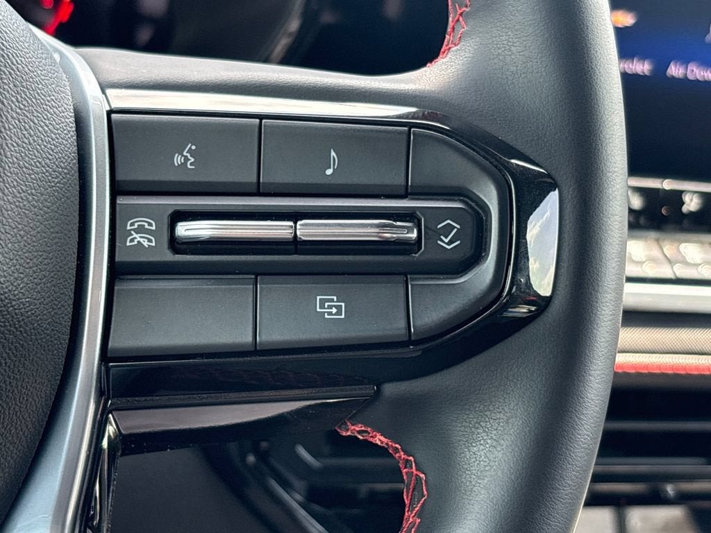 2024 Chevrolet Colorado Base