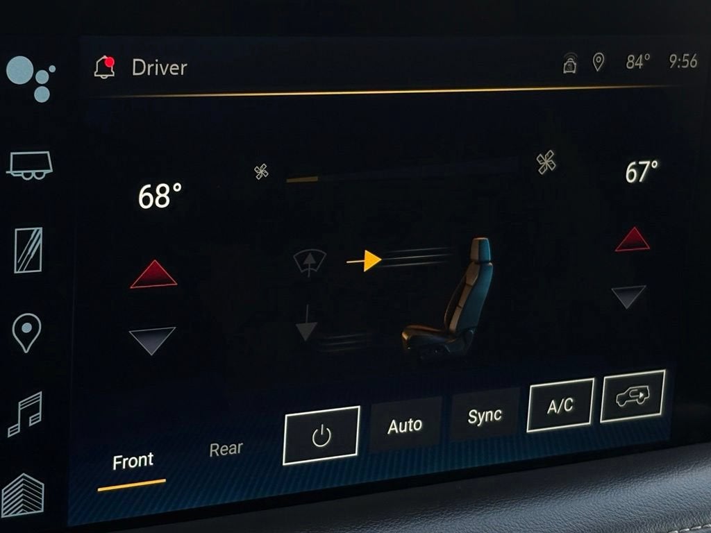 2023 Chevrolet Suburban Base