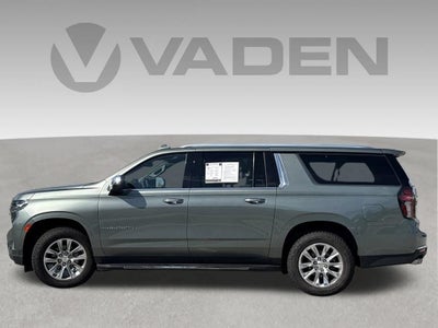 2023 Chevrolet Suburban Base